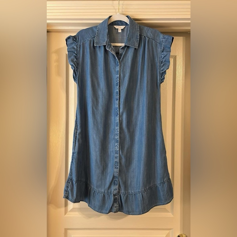 Crown & Ivy Chambray Dress XS